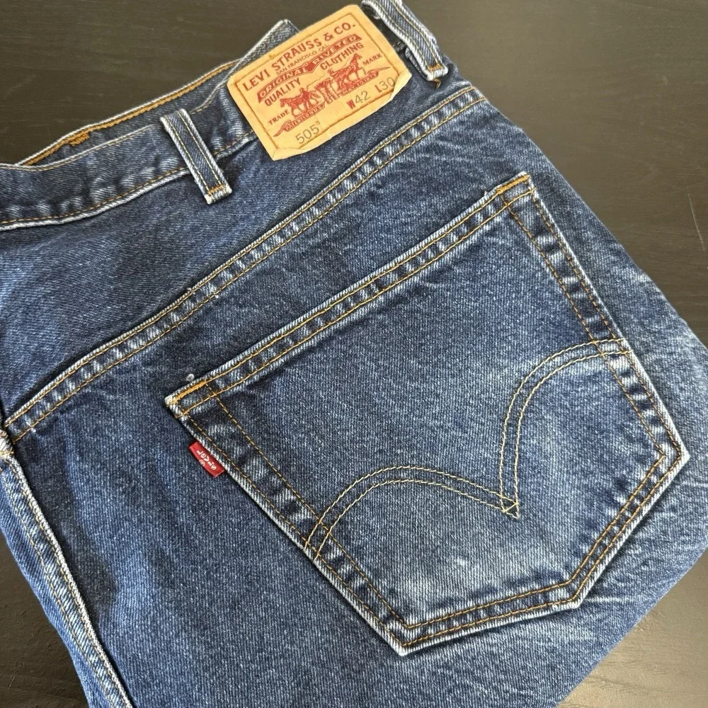 Vintage Levis 505 Jeans Mens‎ 42x30 Regular Fit Straight Leg 100% Cotton Denim